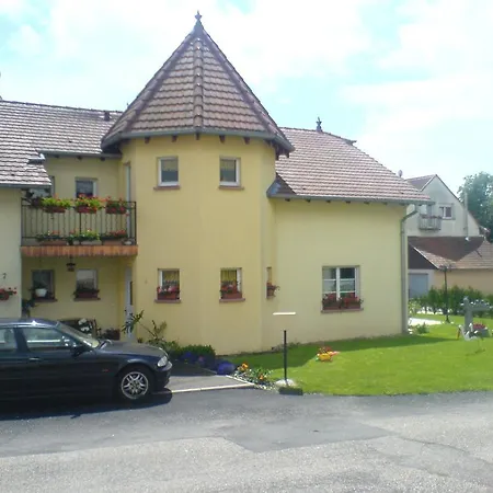 Hotel Chez Josephine *