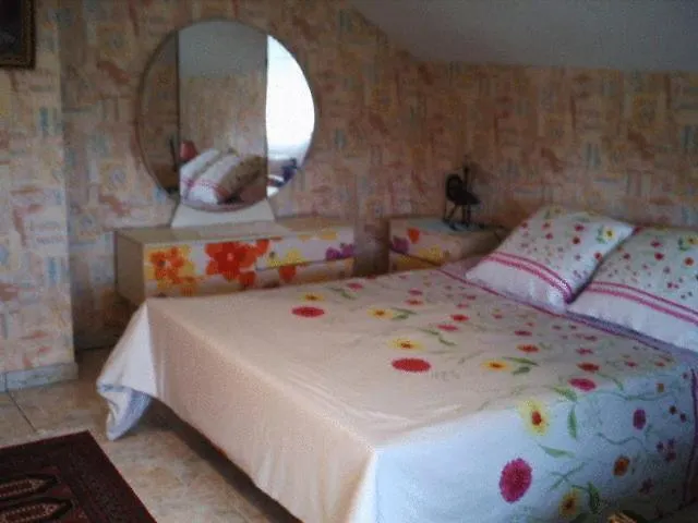 Hotel Chez Josephine *